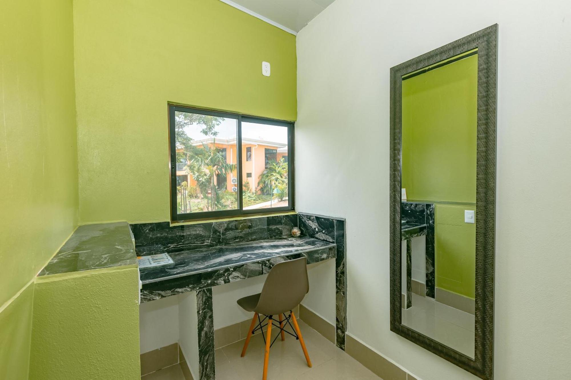 Appartement Vista Del Pacifico. à Quepos Extérieur photo